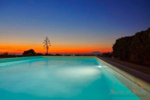 Piscina in villa privata a Trapani Marsala Sicilia